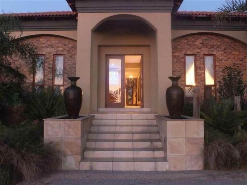 Witwater Guest House — exterior view