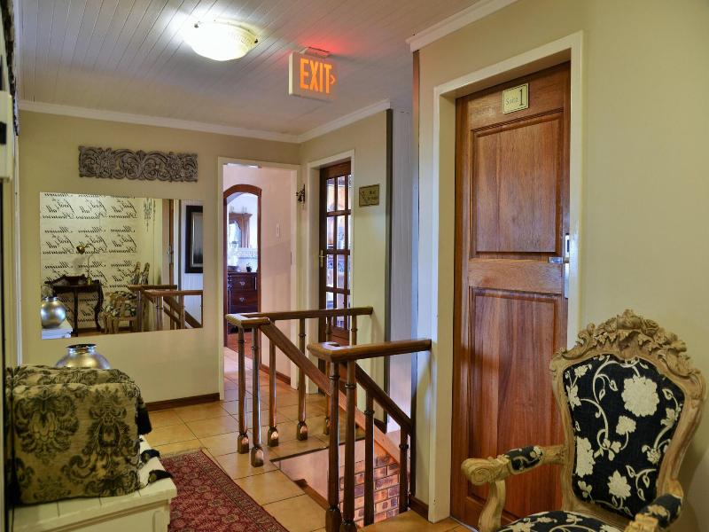 Stirling Manor Boutique Guest House image