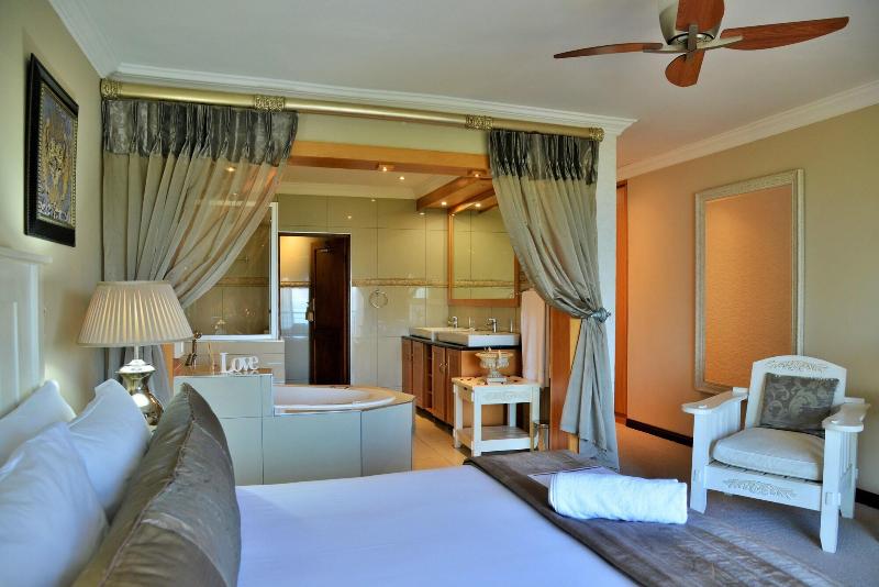 Stirling Manor Boutique Guest House image