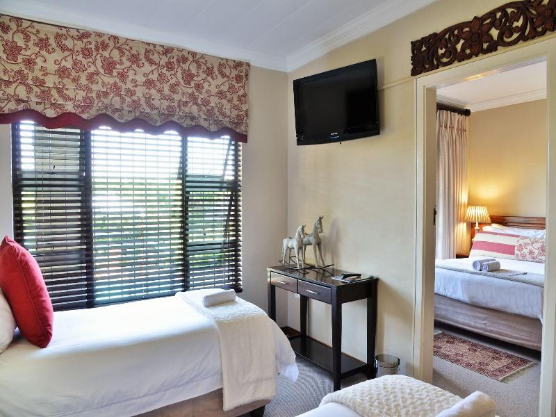 Stirling Manor Boutique Guest House image