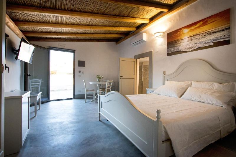 Le Finestre Su Porta Carrese - Luxury Rooms & Suit image