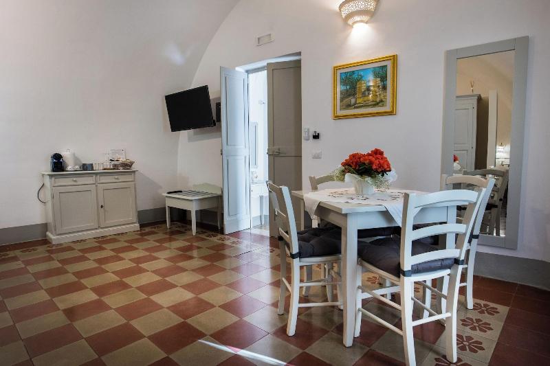 Le Finestre Su Porta Carrese - Luxury Rooms & Suit image