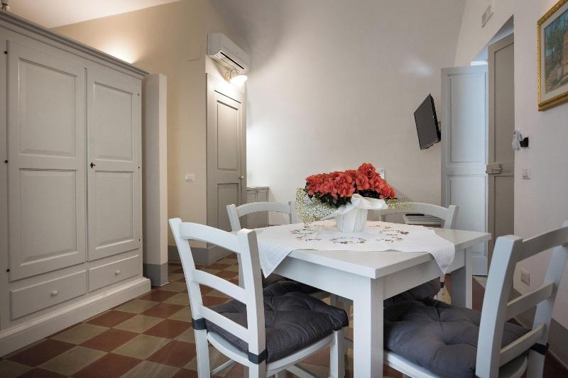 Le Finestre Su Porta Carrese - Luxury Rooms & Suit image