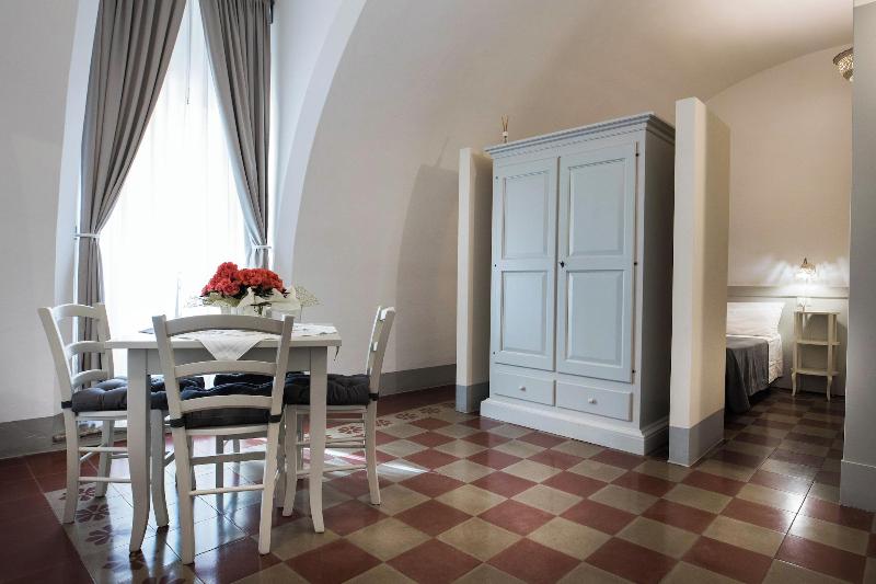 Le Finestre Su Porta Carrese - Luxury Rooms & Suit image