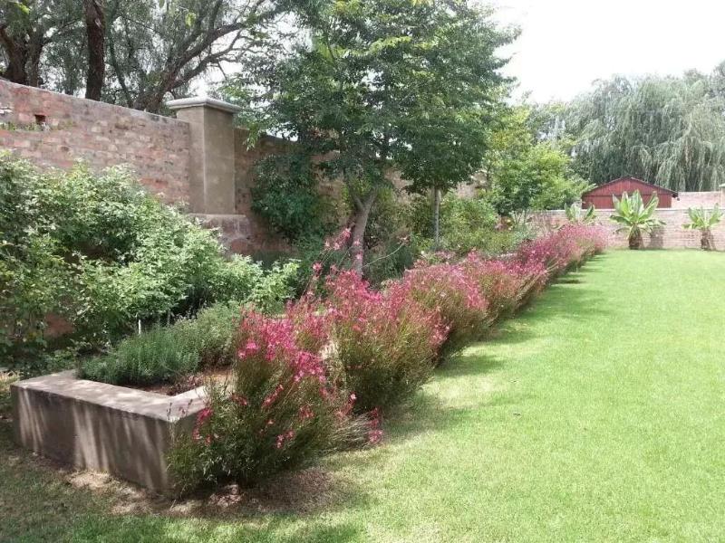 Town And Country Guest House