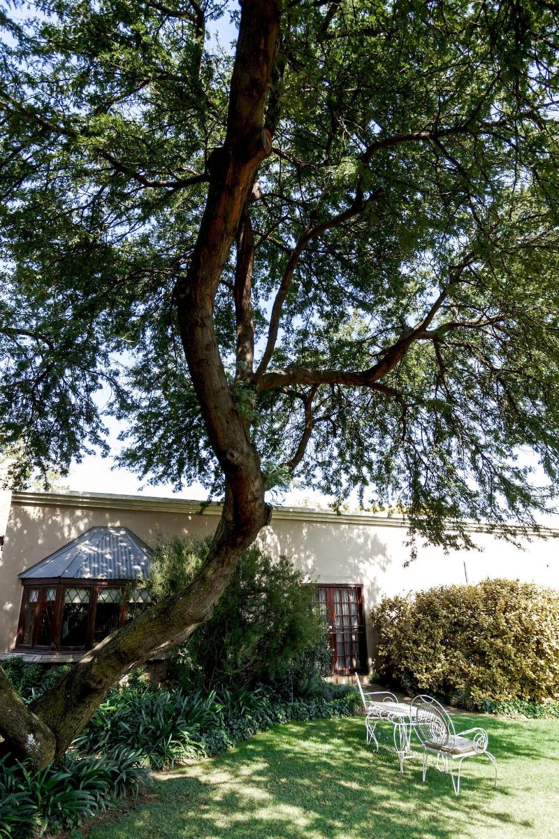Town And Country Guest House
