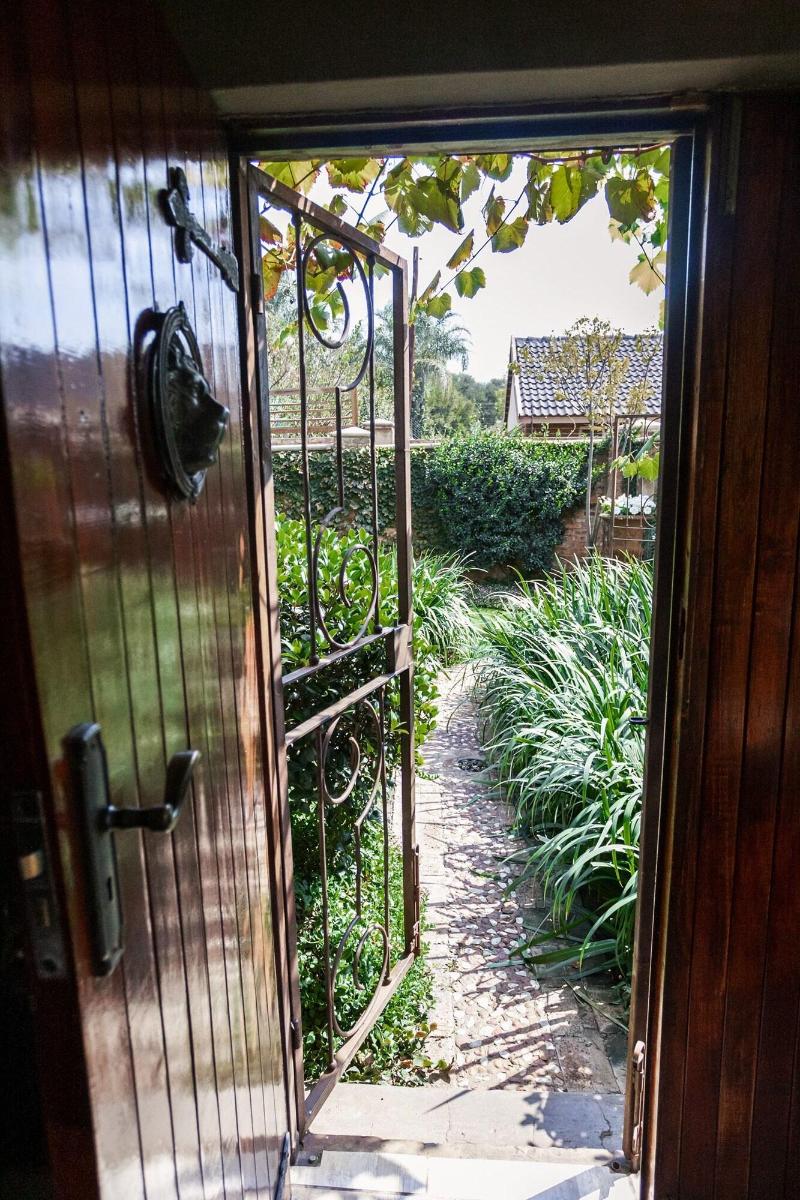Town And Country Guest House