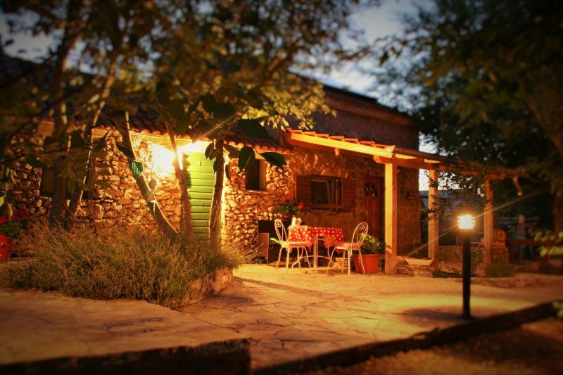 Bed & Breakfast Agrotourism Kalpić image