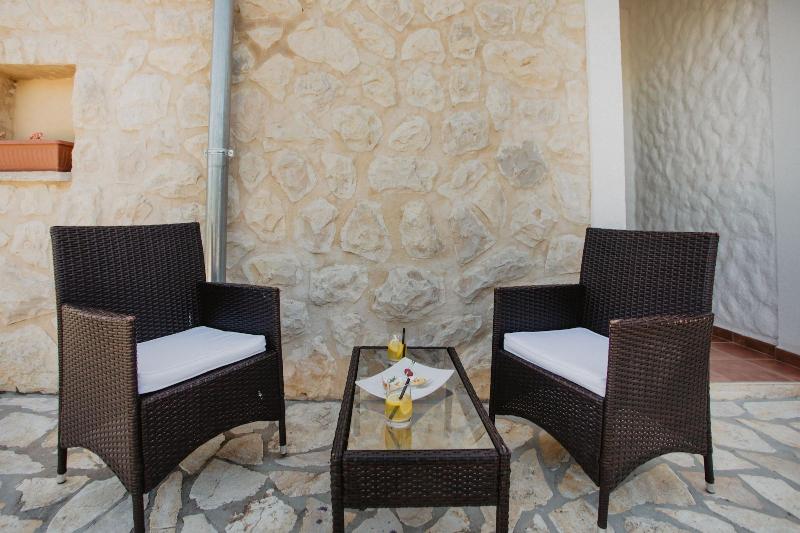 Bed & Breakfast Agrotourism Kalpić image