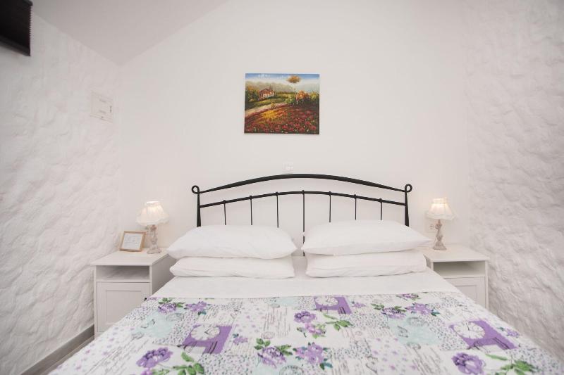 Bed & Breakfast Agrotourism Kalpić image