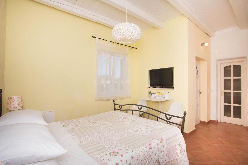 Bed & Breakfast Agrotourism Kalpić image