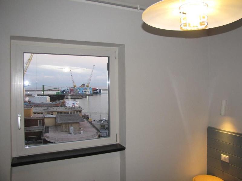 Aquarium Rooms image