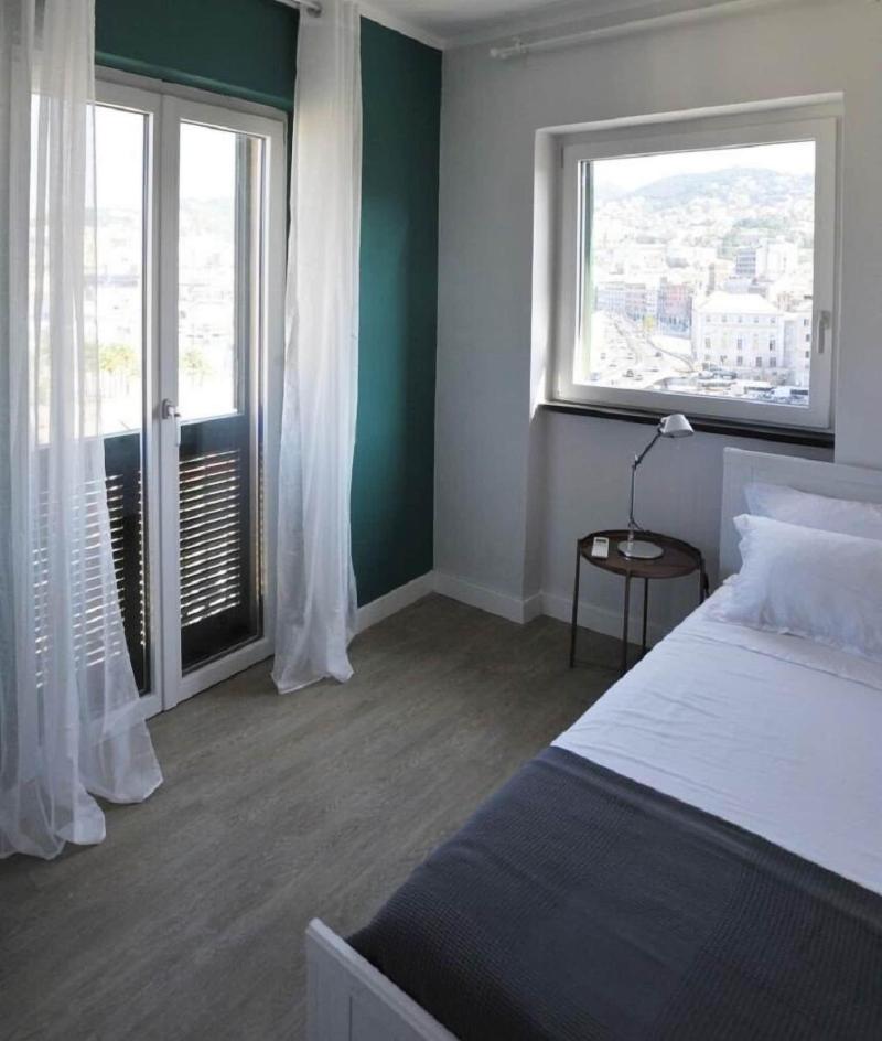Aquarium Rooms image