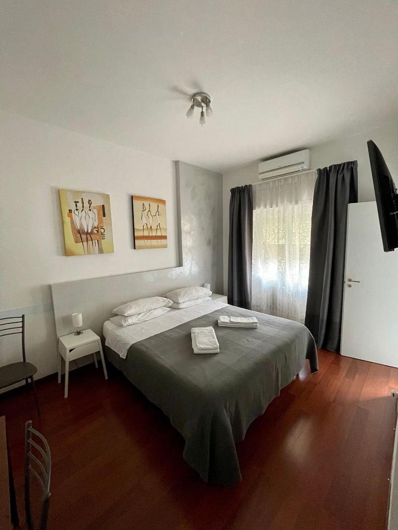 Garden Of Rome Guesthouse image