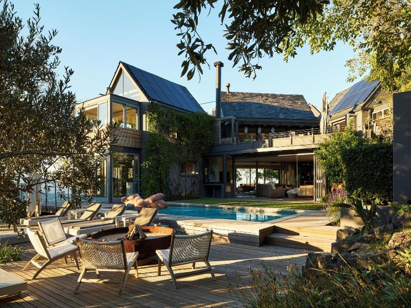 Spanish Farm Guest Lodge image