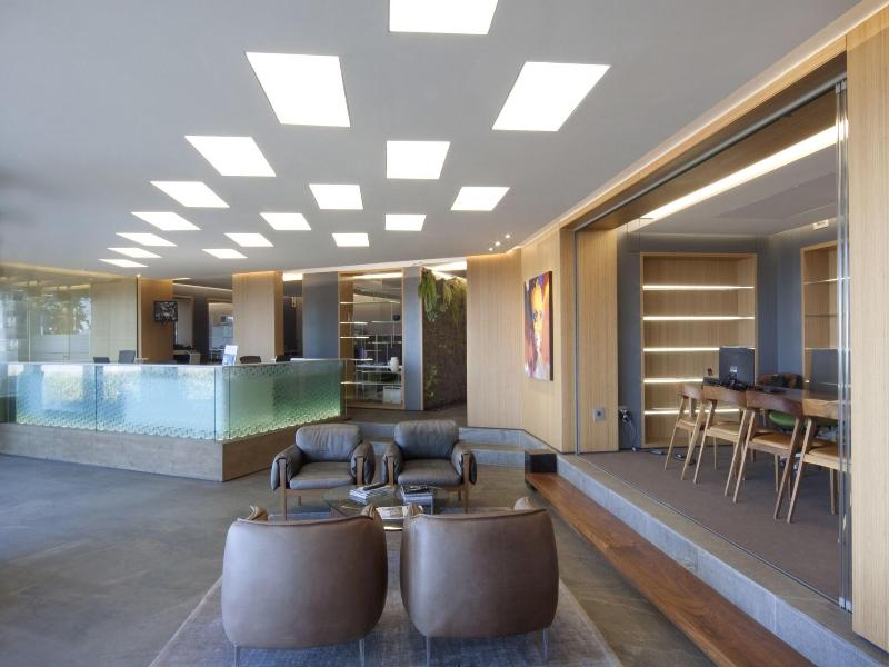 Spanish Farm Guest Lodge image