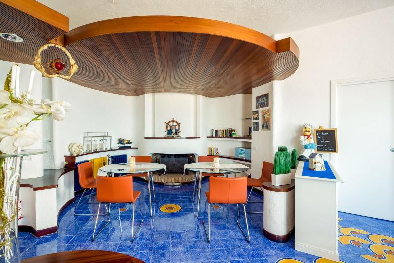 Villa Araucaria image