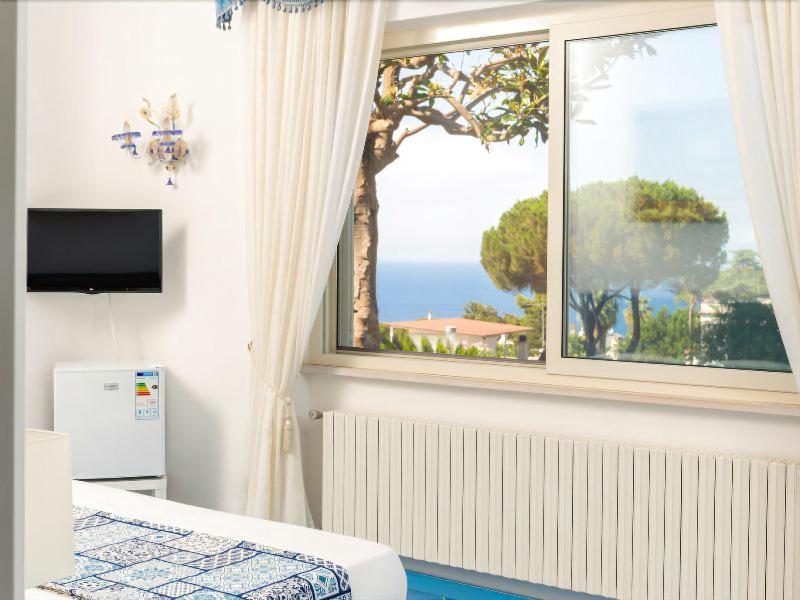 Villa Araucaria image