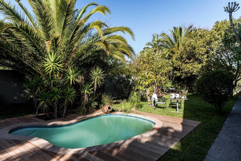 Le Petit Chateau image