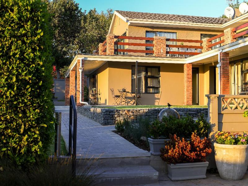 Four Palms Accommodation image
