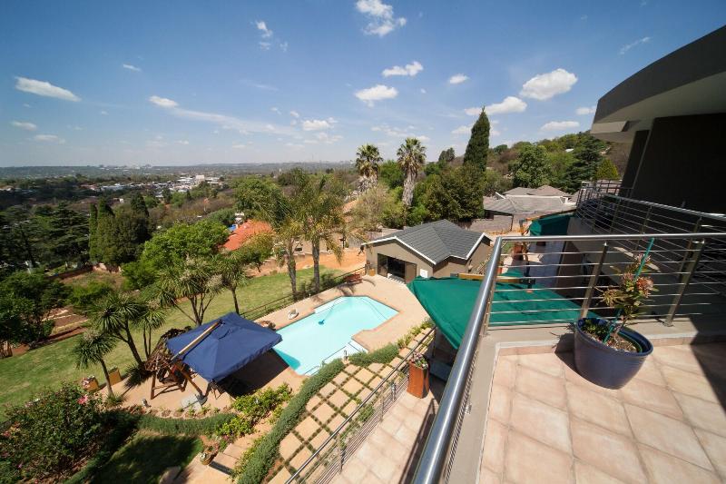 Over The Moon Guesthouse — general view