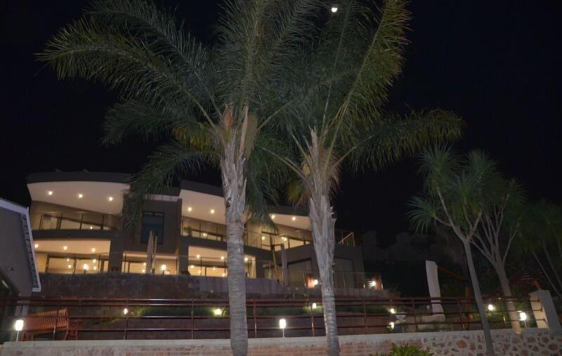Over The Moon Guesthouse image
