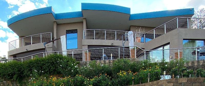 Over The Moon Guesthouse image
