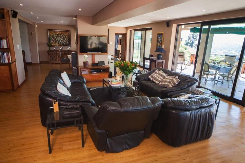 Over The Moon Guesthouse image