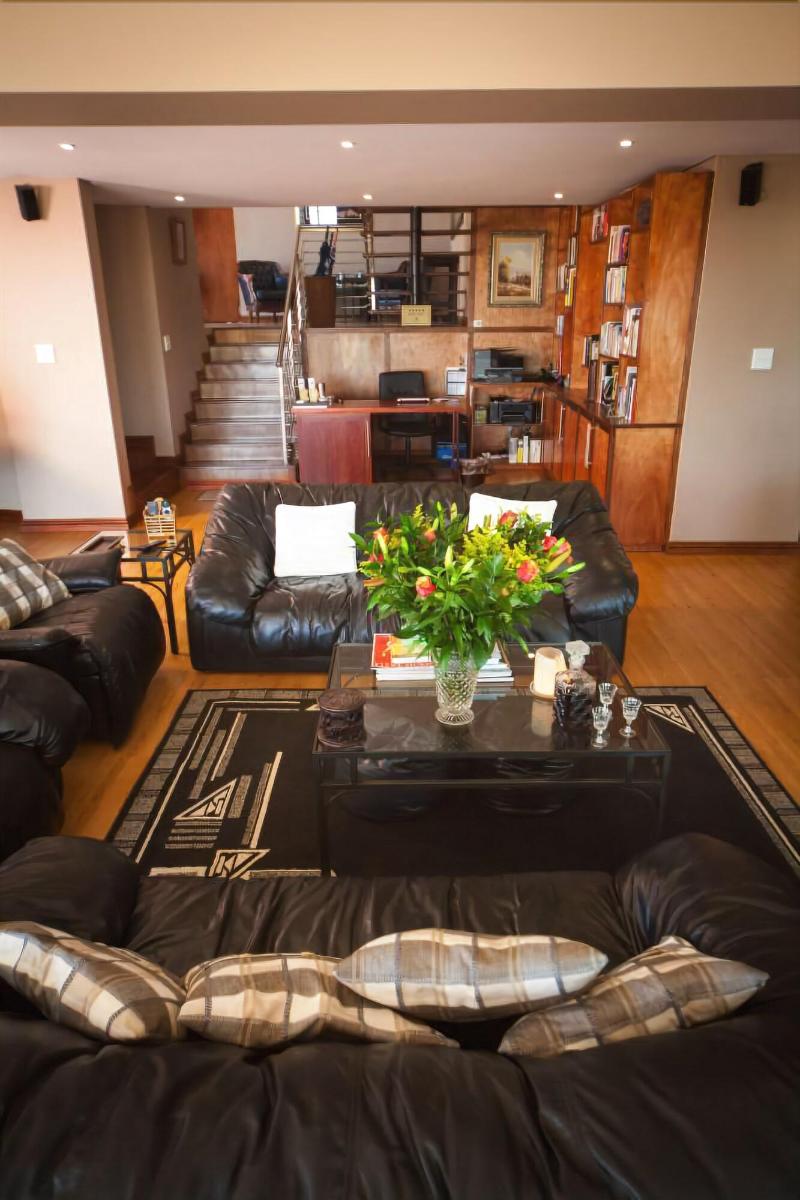 Over The Moon Guesthouse image