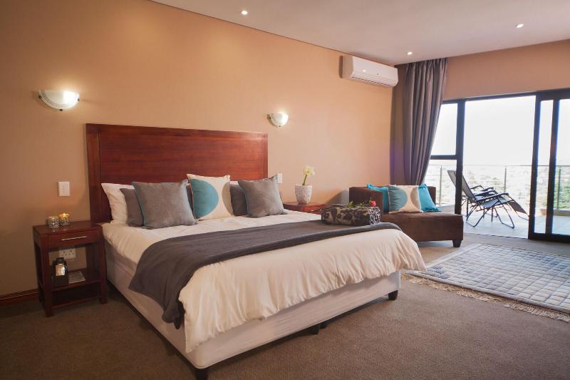 Over The Moon Guesthouse image