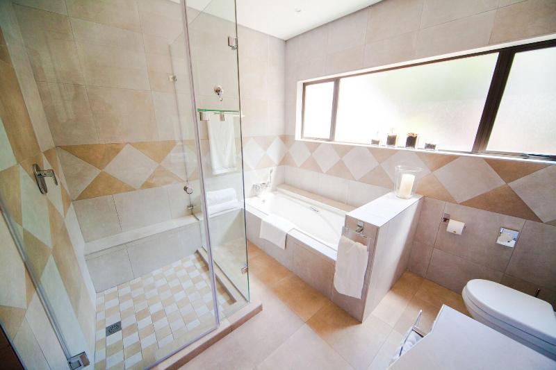 Over The Moon Guesthouse image