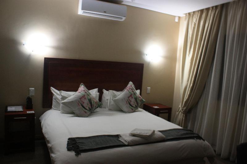 Over The Moon Guesthouse image