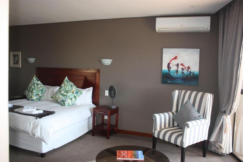 Over The Moon Guesthouse image