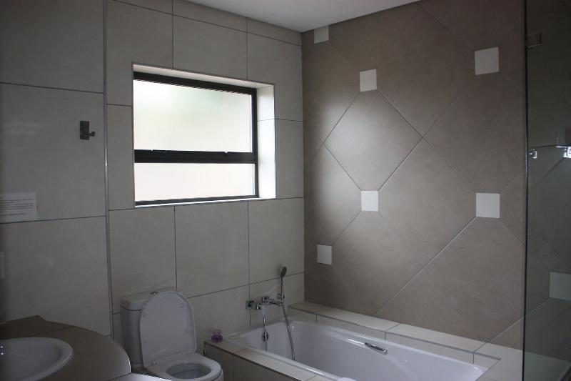 Over The Moon Guesthouse image