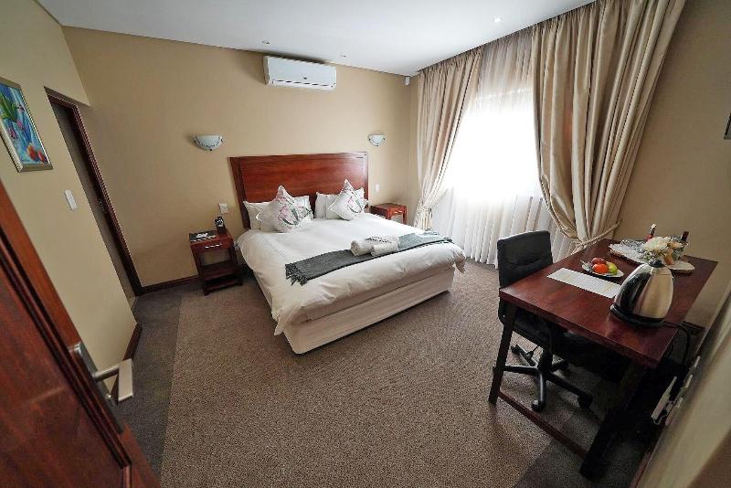 Over The Moon Guesthouse image