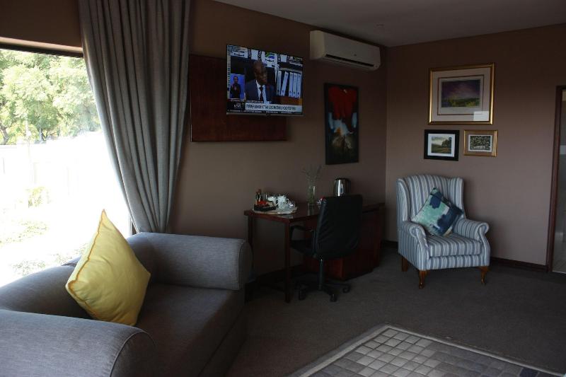Over The Moon Guesthouse image