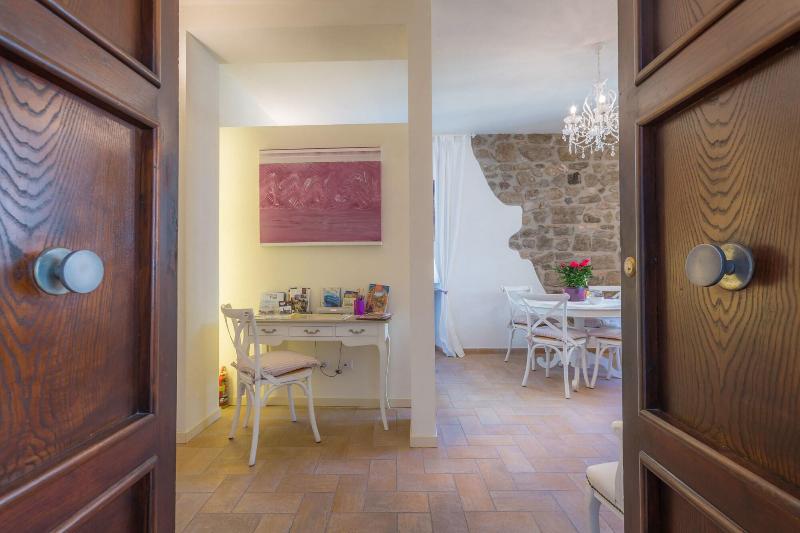 Viterbo Antica image