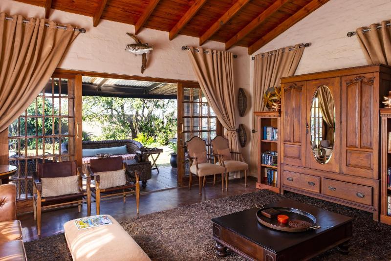 Ama Zulu Guesthouse And Safaris