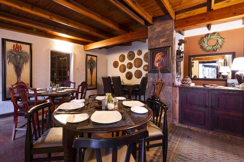Ama Zulu Guesthouse And Safaris