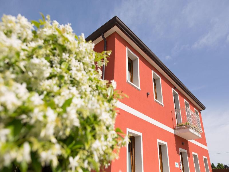 Guest House Bella Onda image