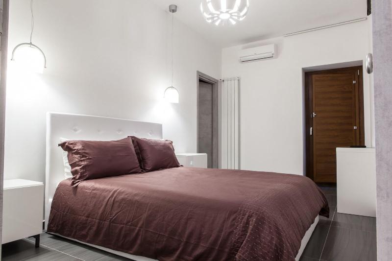 Pomodoro Bed image