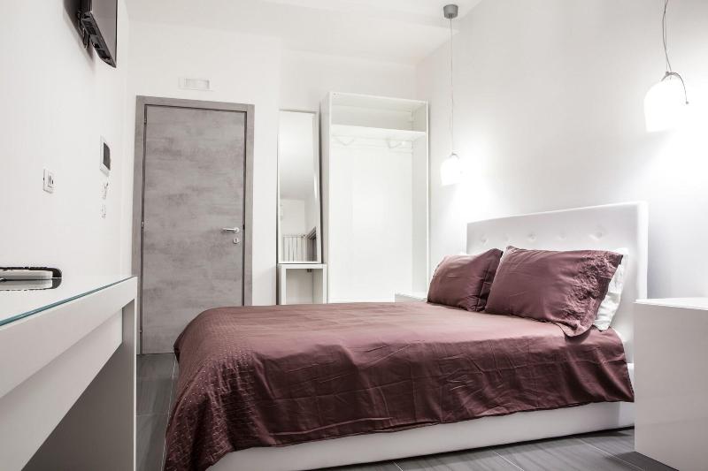 Pomodoro Bed image