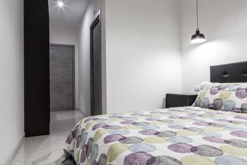 Pomodoro Bed image