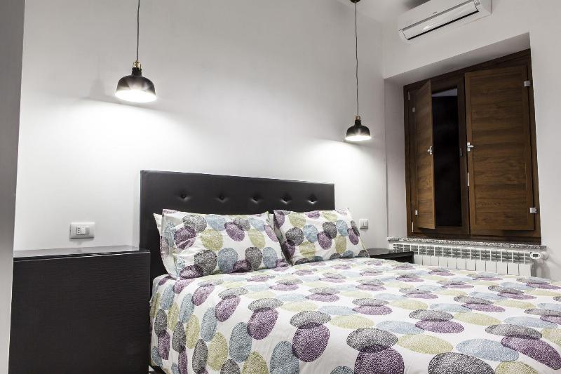 Pomodoro Bed image