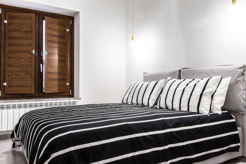 Pomodoro Bed image