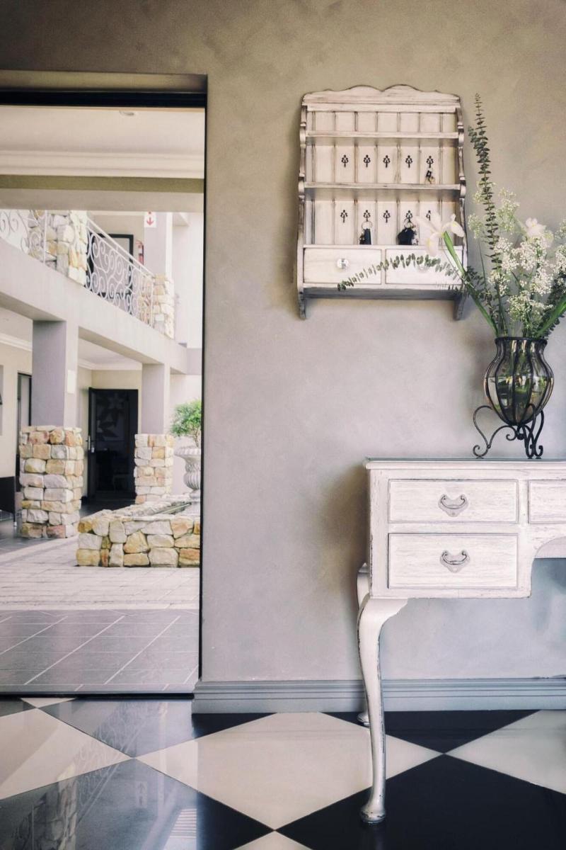 Stone Olive Guest House image