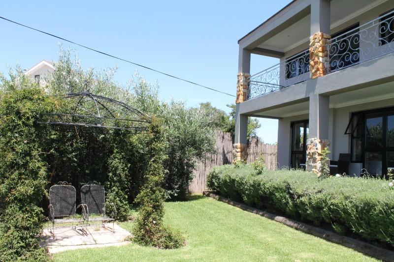 Stone Olive Guest House image