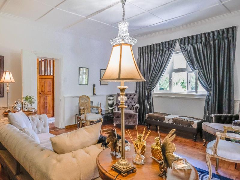 No. 10 Caledon Street Guest House