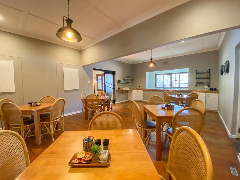 Loerie Guest Lodge