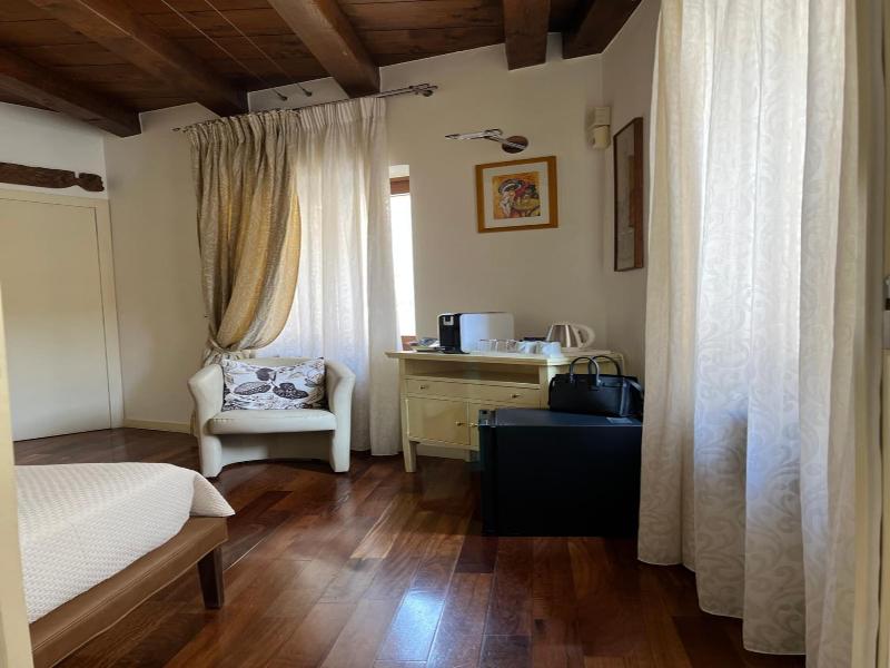 Relais A Ponte Pietra image